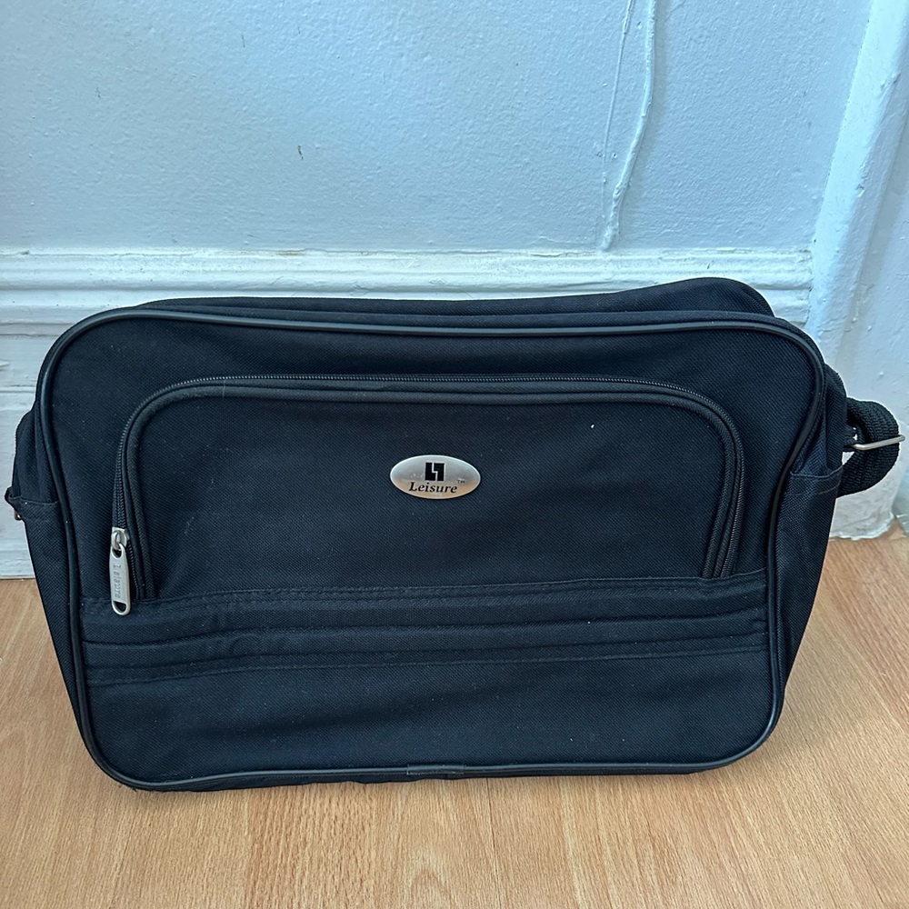 Men’s Black and Silver Messenger/Laptop Bag for Work